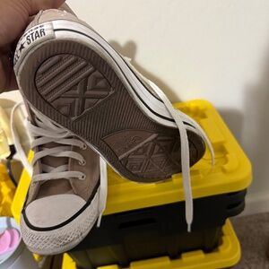 Converse embroidered girls shoes